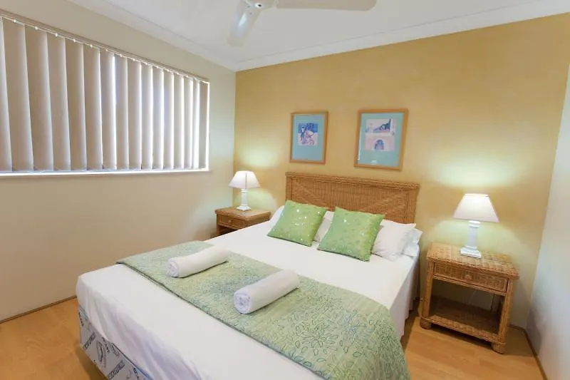 Coolamon Holiday Apartments ゴールドコースト アパートホテル