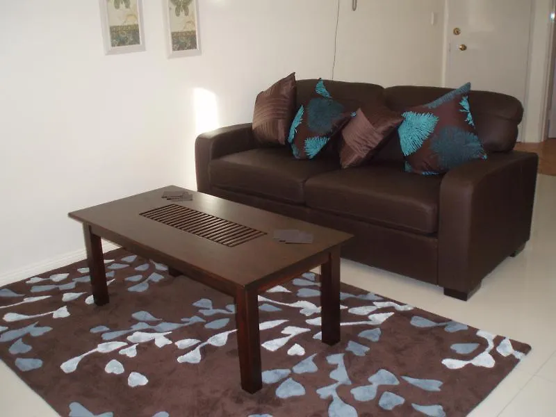 Coolamon Holiday Apartments Gold Coast 3*,  Australia