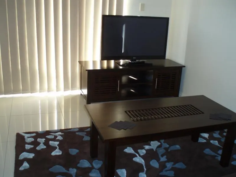 Coolamon Holiday Apartments ゴールドコースト 3*,