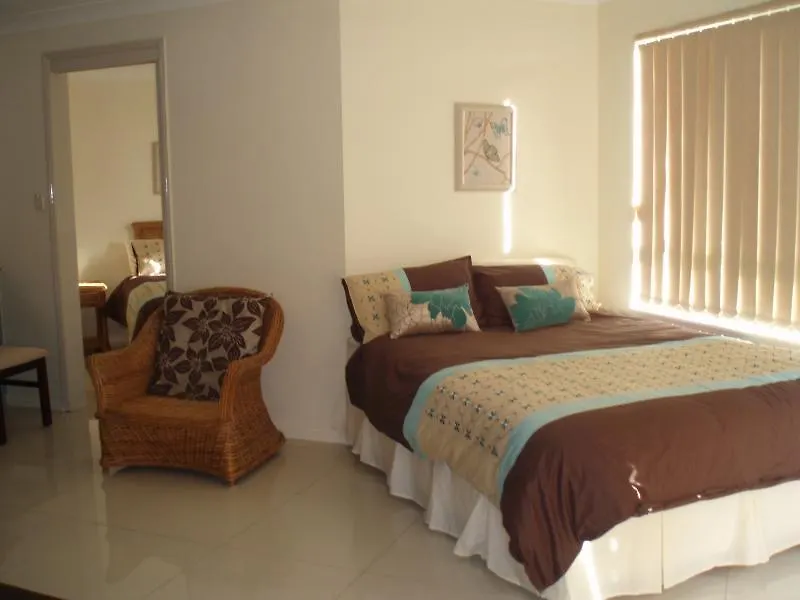 Coolamon Holiday Apartments ゴールドコースト アパートホテル